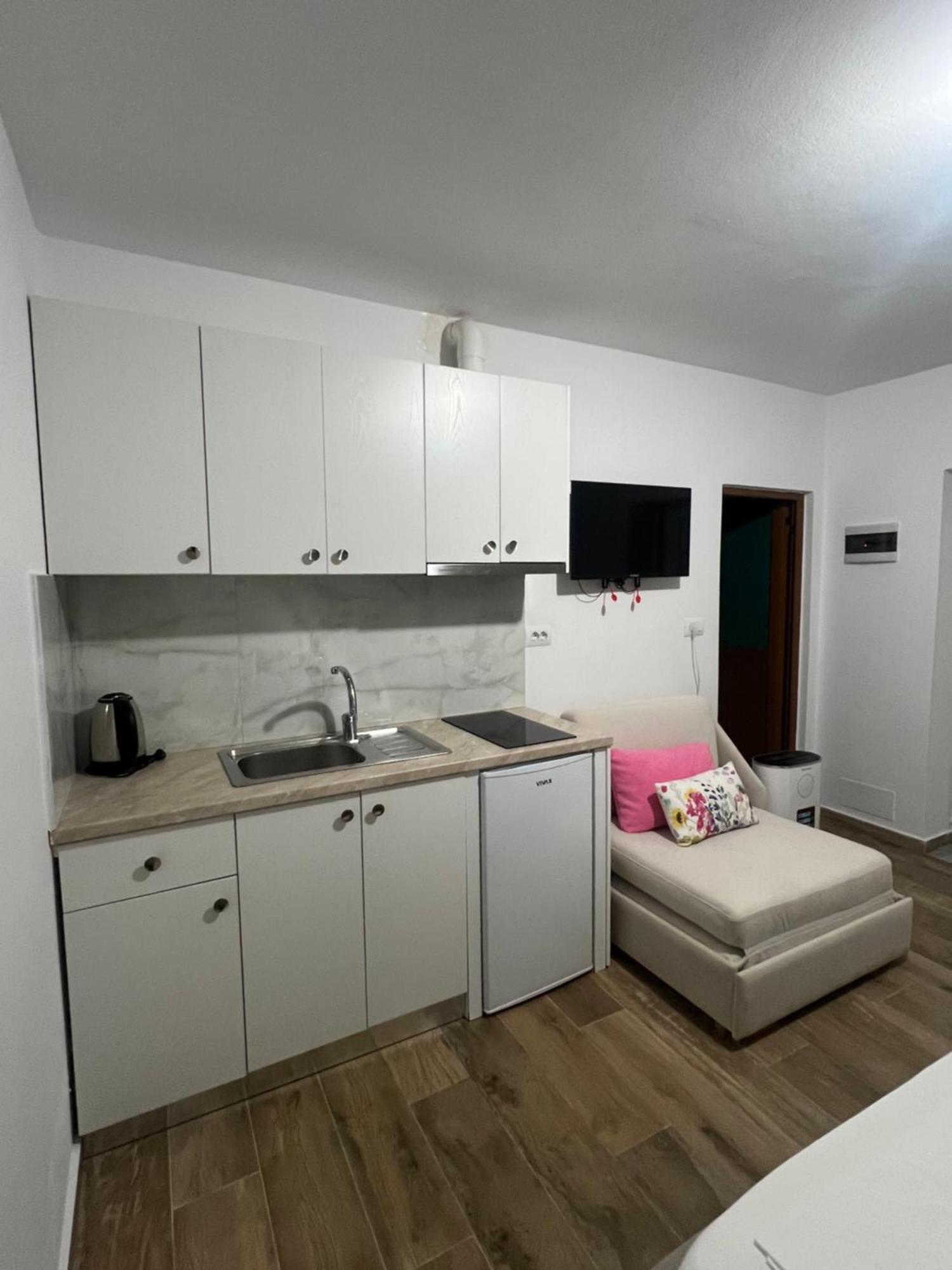 House Pollo Hotel Ksamil Kültér fotó